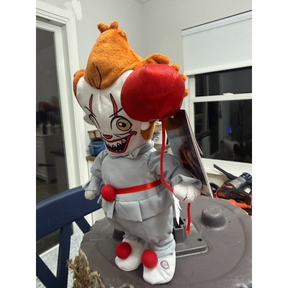 Gemmy Pennywise Plush Animated Waddler IT Chapter Two Horror Halloween 16" - Picture 2 of 9